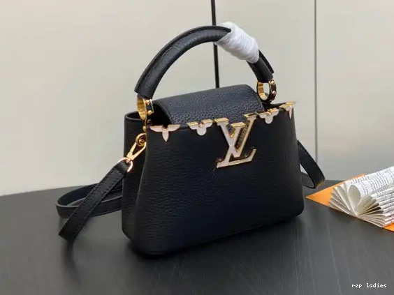 Cheap VUITTON LOUIS CAPUCINES BB 0522
